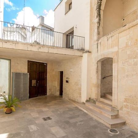 Dimora Del '500 In Zona Santa Croce Apartment Lecce Bagian luar foto