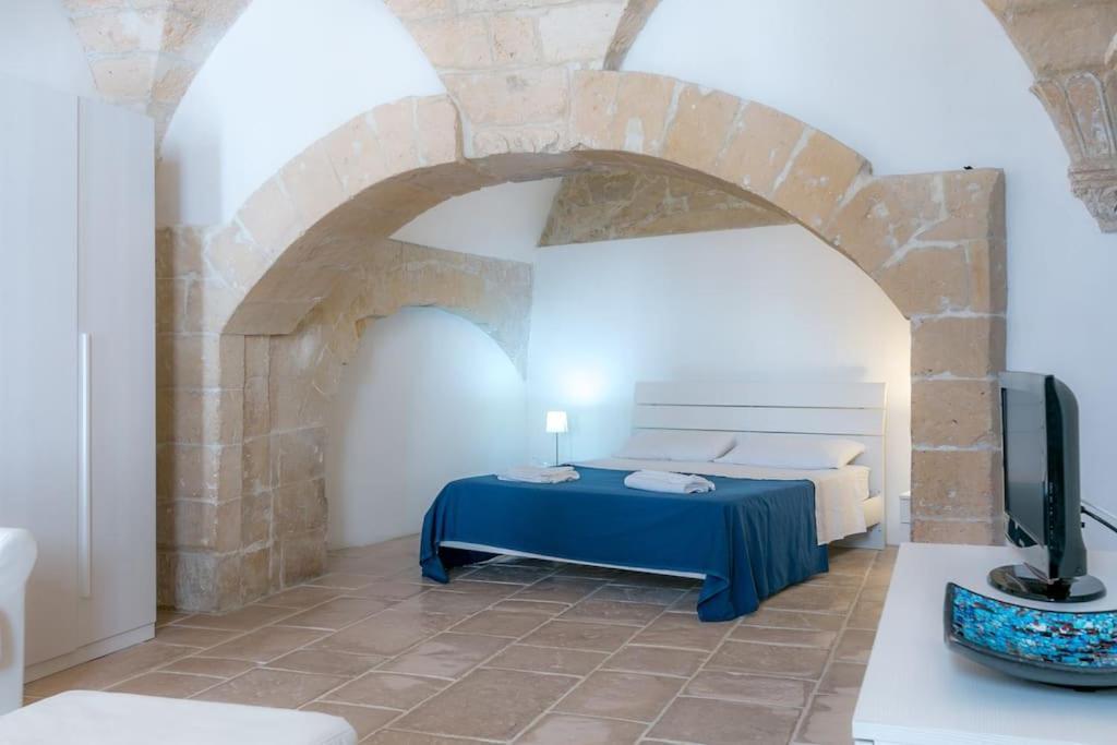 Dimora Del '500 In Zona Santa Croce Apartment Lecce Bagian luar foto