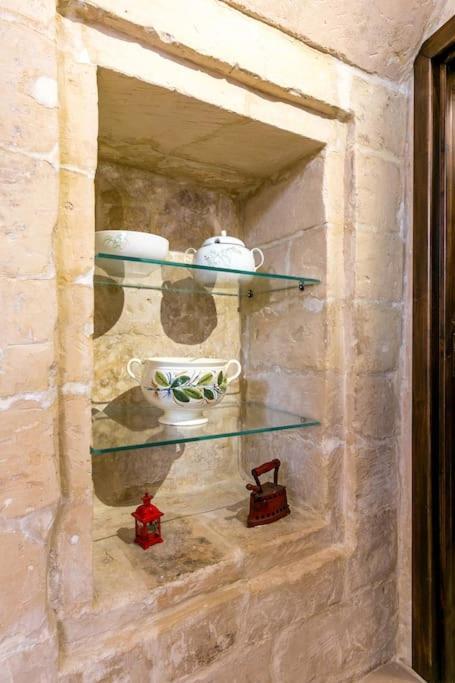 Dimora Del '500 In Zona Santa Croce Apartment Lecce Bagian luar foto